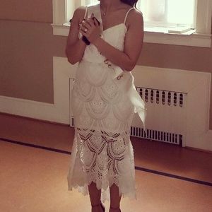 Lulu’s White Lace Dress